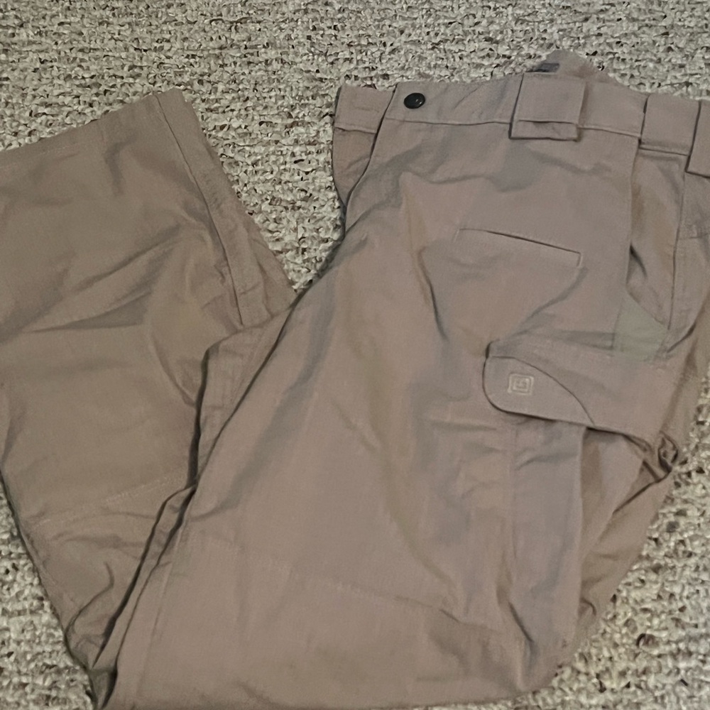 Men's 5.11 tactical  Tan Cargo Pants